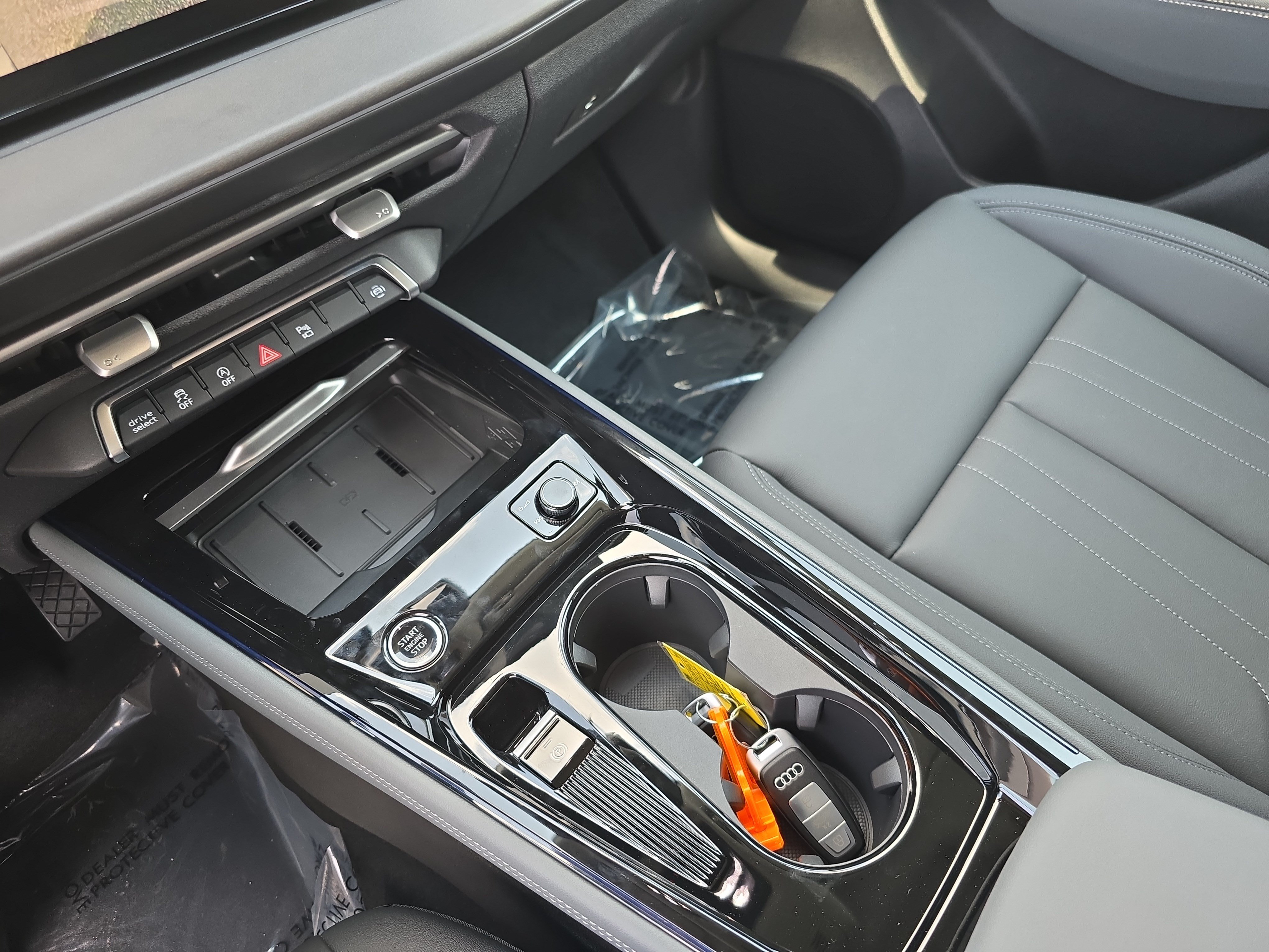 New 2026 Audi Q3 quattro 2.0T AWD/4WD image 21