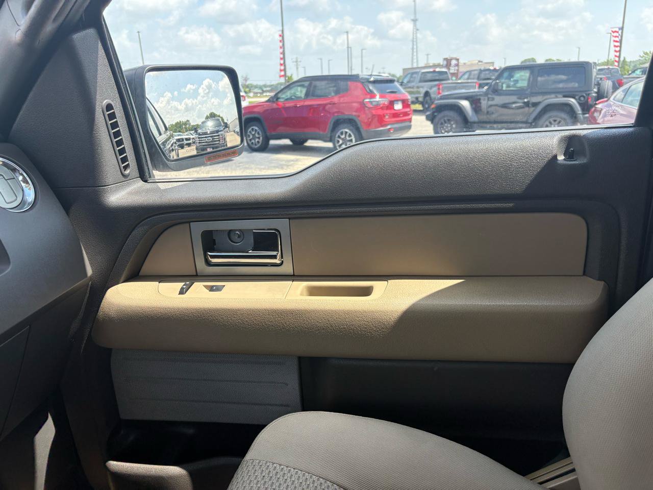 Used 2010 Ford F150 XLT AWD/4WD image 27