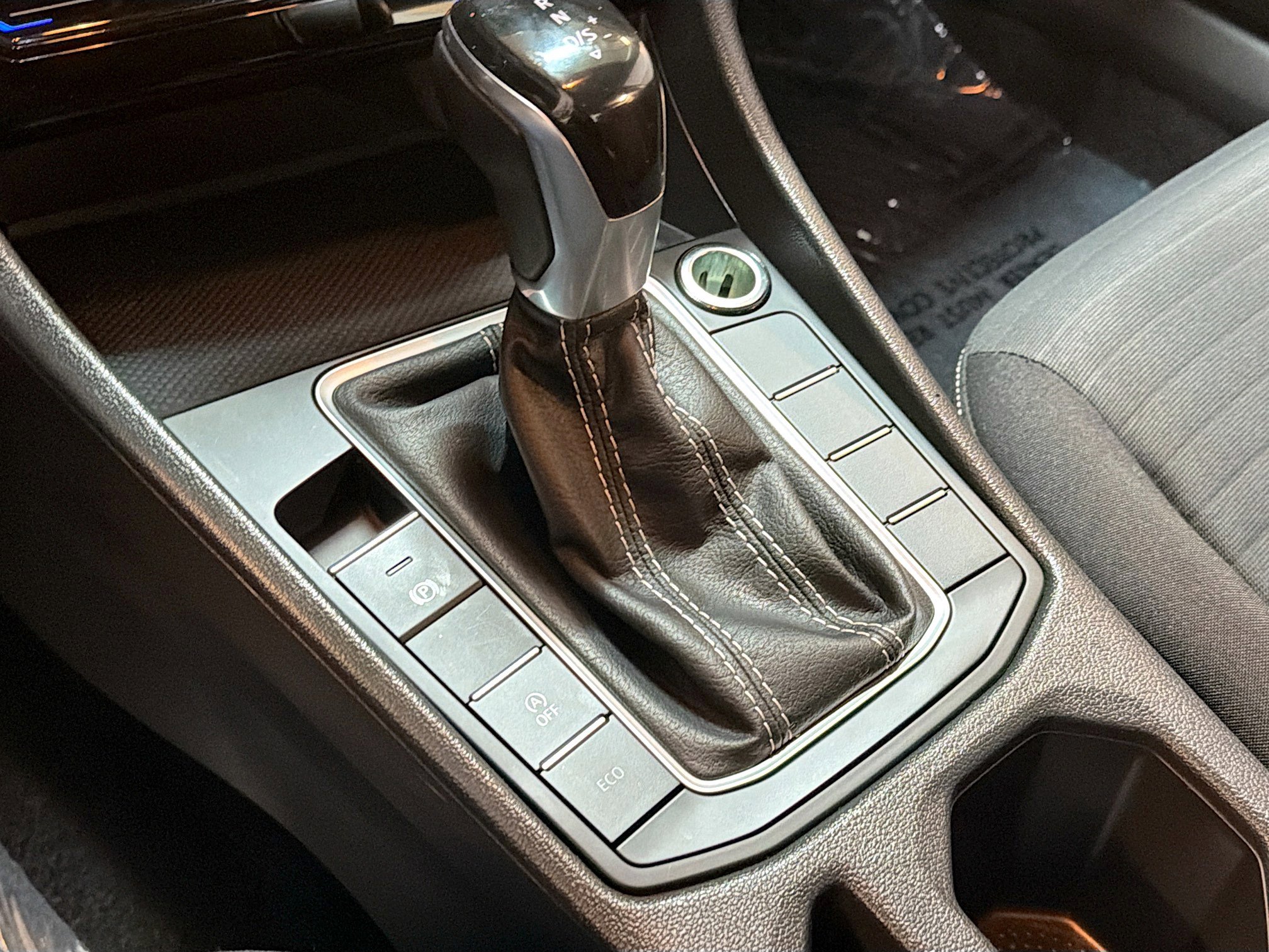 Used 2025 Volkswagen Jetta S FWD image 24