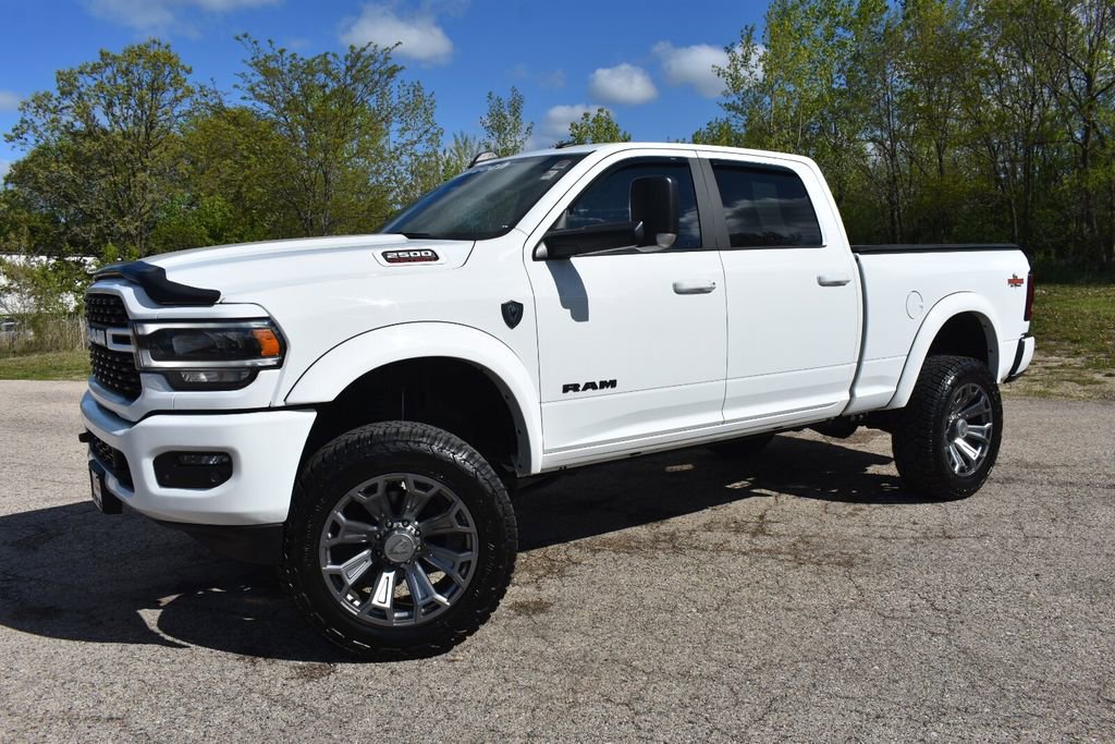 Used 2022 RAM 2500 Big Horn w/ Level C Equiment Group AWD/4WD image 13