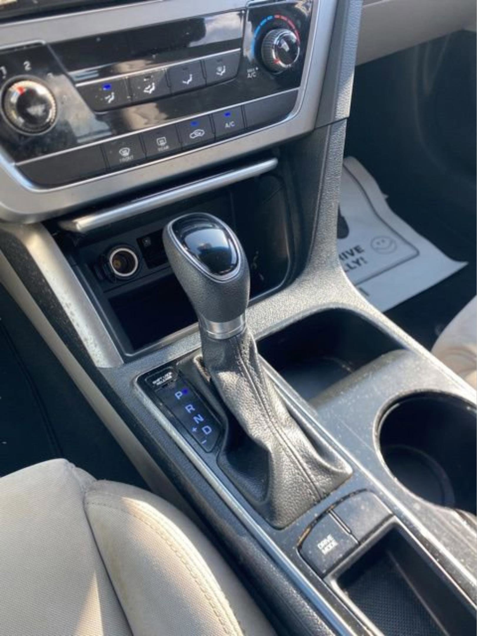 Used 2017 Hyundai Sonata SE FWD image 20
