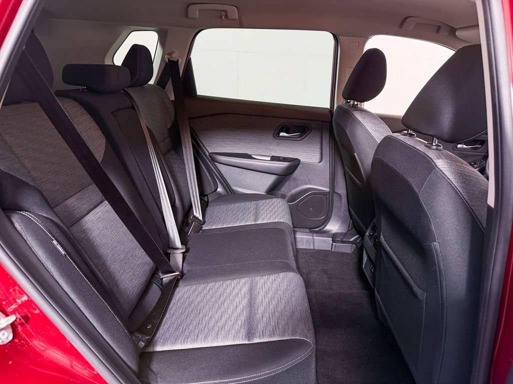 Certified 2021 Nissan Rogue SV AWD/4WD image 30