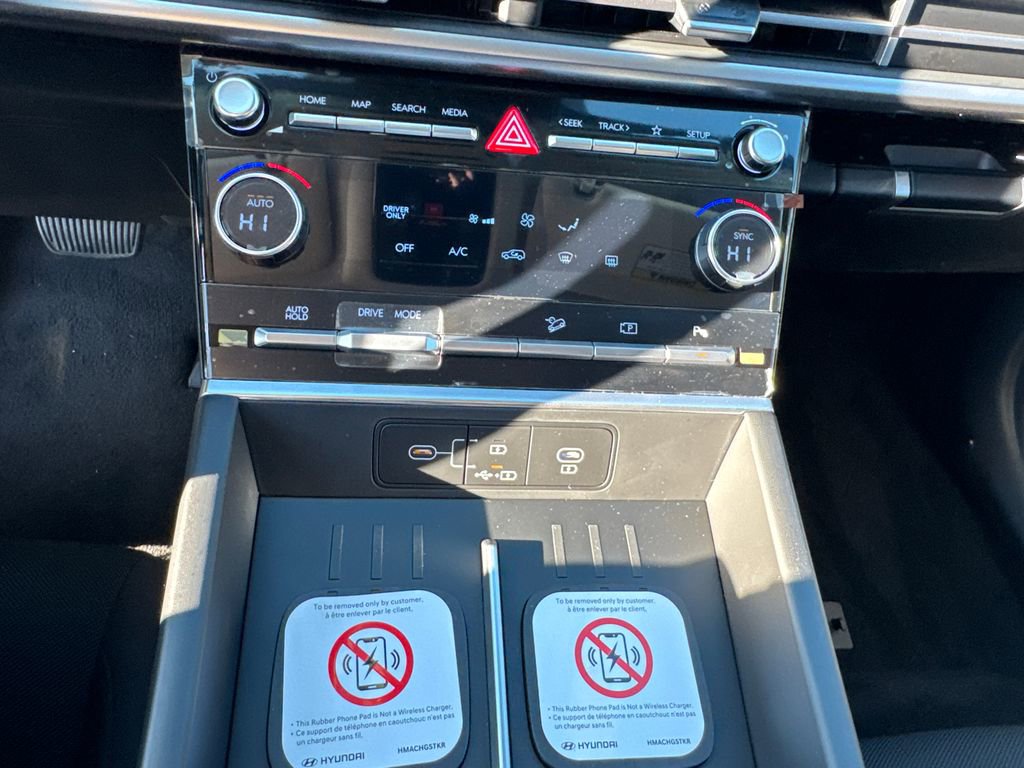 New 2026 Hyundai Santa Fe SE image 19