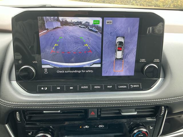 Used 2023 Nissan Rogue SL w/ SL Premium Package image 24