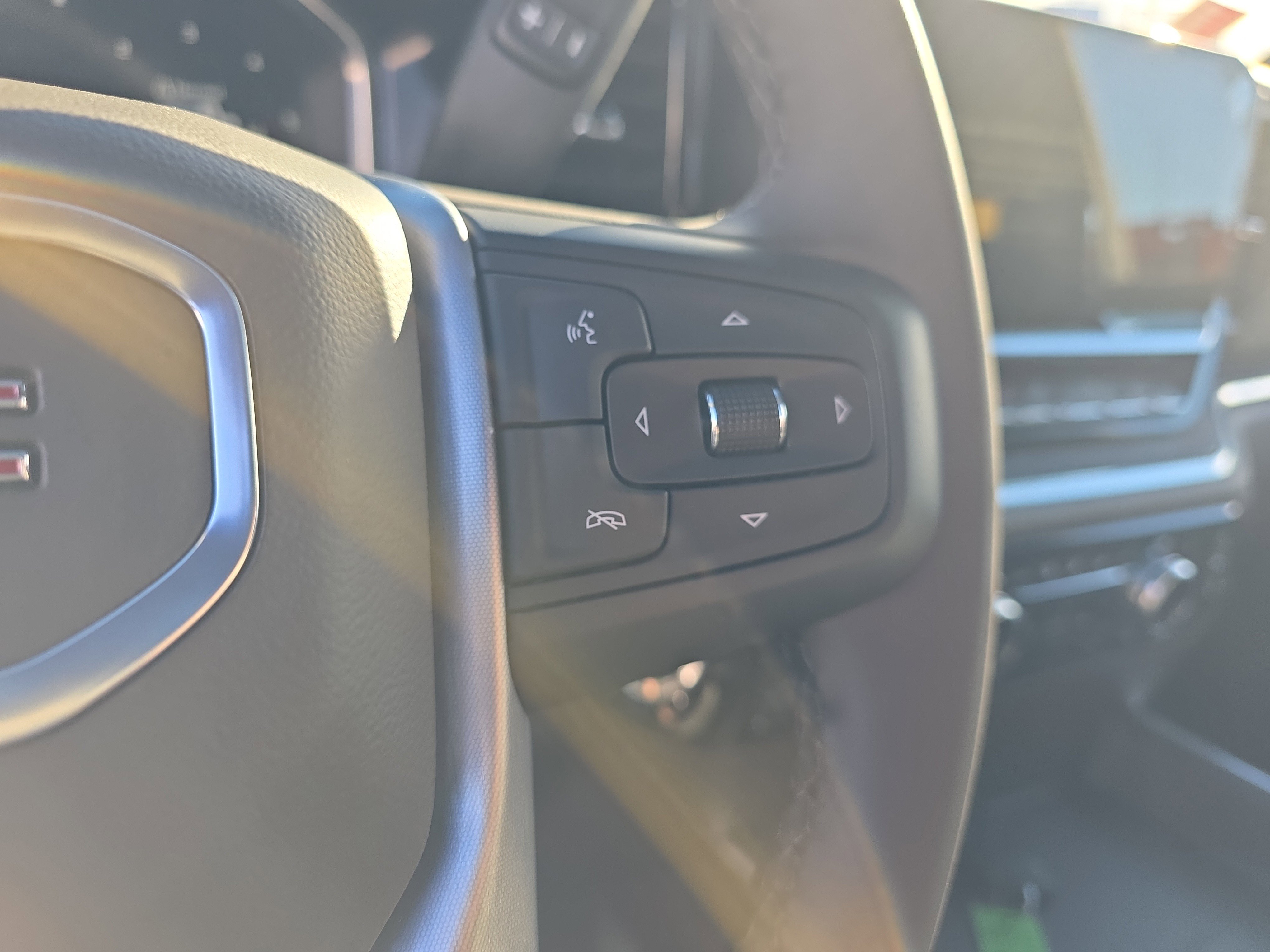 New 2026 GMC Sierra 2500 SLT w/ SLT Convenience Package image 19