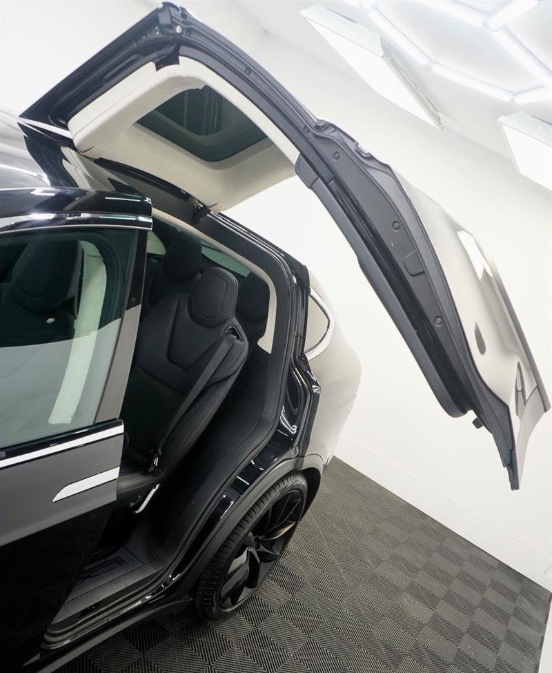 Used 2018 Tesla Model X 75D AWD/4WD image 41