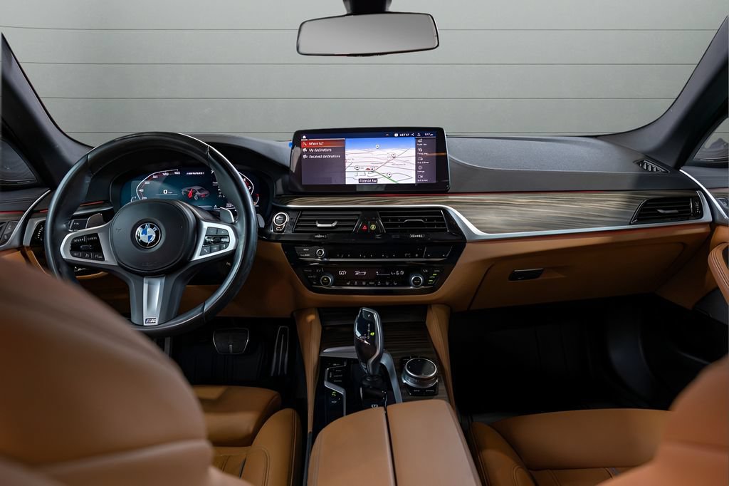 Used 2023 BMW M550i xDrive w/ Parking Assistance Package AWD/4WD image 19