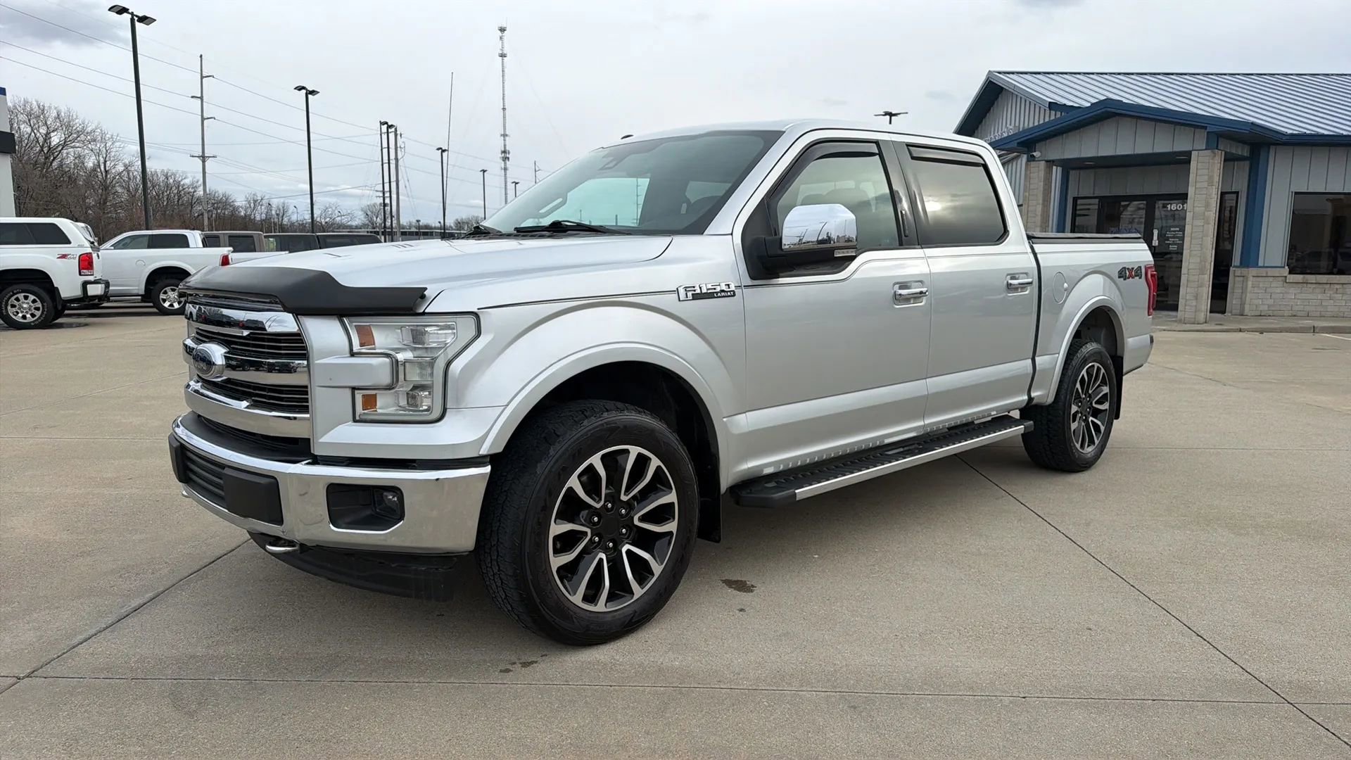 Used 2017 Ford F150 Lariat w/ Equipment Group 502A Luxury image 38