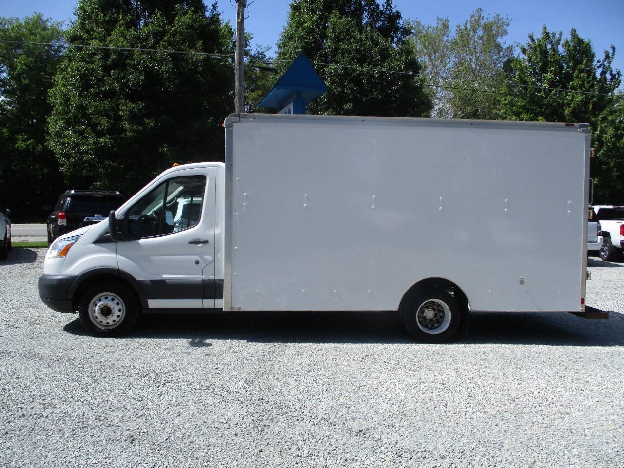 Used 2015 Ford Transit 350 156 DRW w/ Exterior Upgrade Package RWD image 2
