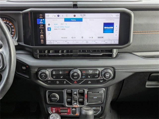 Used 2024 Jeep Gladiator Mojave w/ Convenience Group image 19