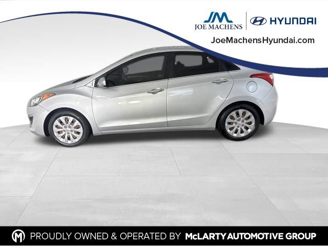 Used 2016 Hyundai Elantra GT FWD image 9