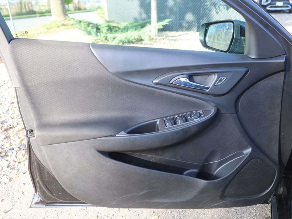 Used 2022 Chevrolet Malibu LT image 31