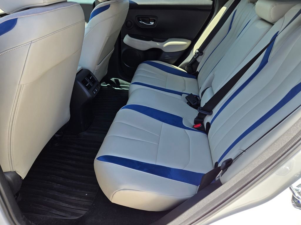 Certified 2025 Acura ADX A-Spec FWD image 8