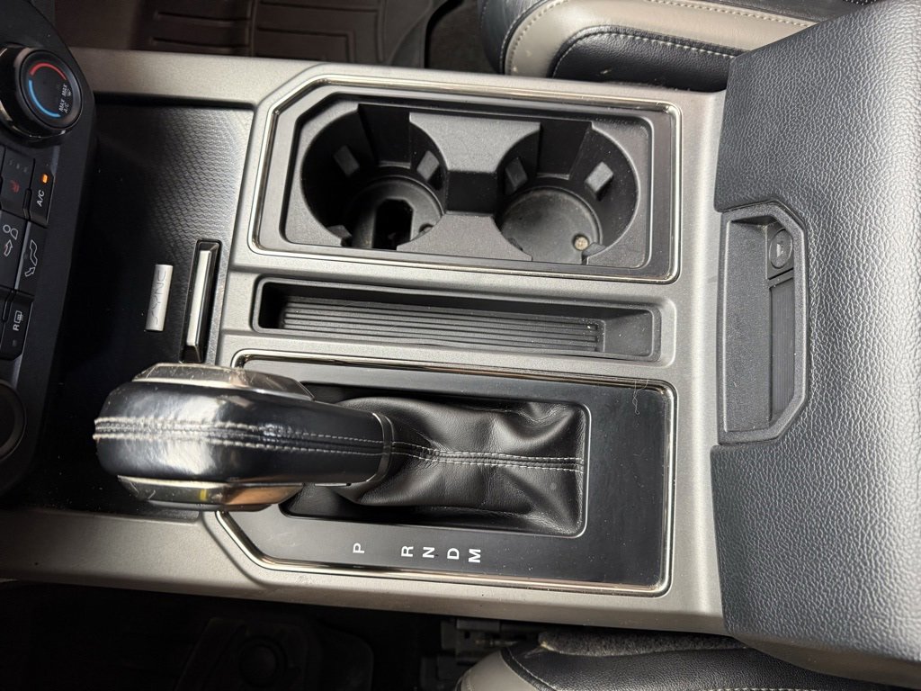 Used 2018 Ford F150 Raptor w/ Equipment Group 801A Mid image 30