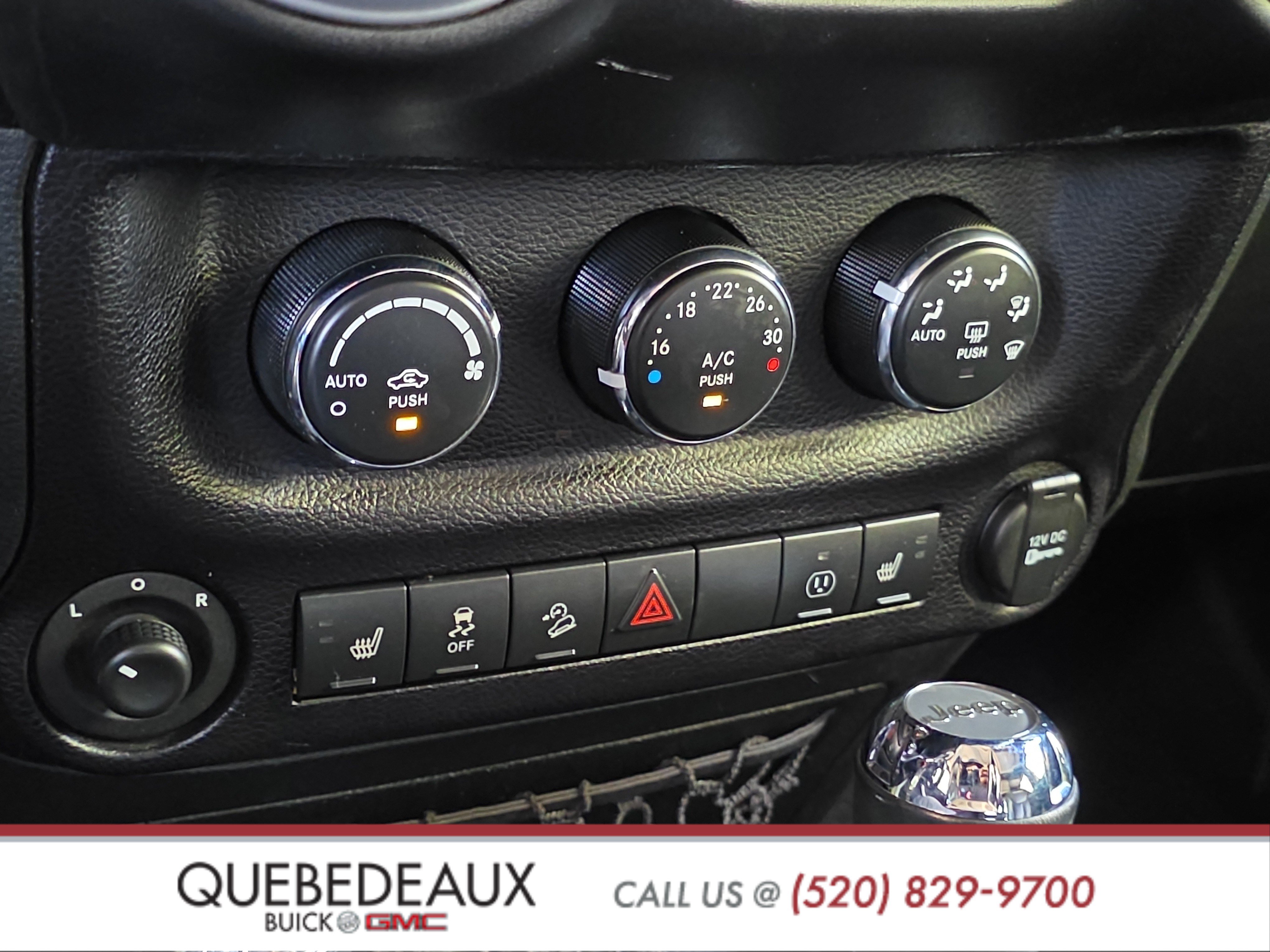 Used 2015 Jeep Wrangler Unlimited Rubicon w/ Dual Top Group AWD/4WD image 17