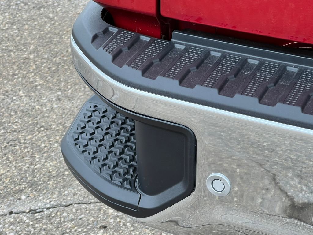 New 2026 GMC Sierra 1500 SLT w/ SLT Premium Plus Package image 11