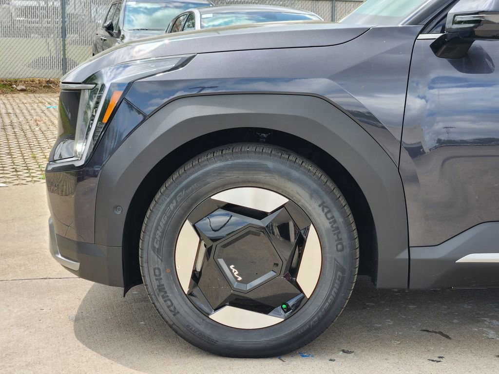 New 2026 Kia EV9 Wind AWD/4WD image 5