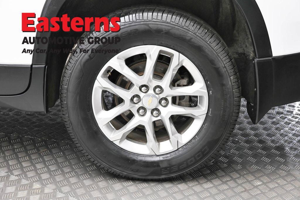 Used 2021 Chevrolet Traverse LS w/ LPO, Floor Liner Package AWD/4WD image 8