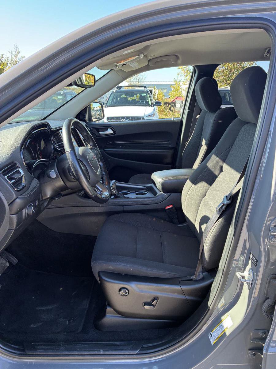 Used 2022 Dodge Durango SXT AWD/4WD image 17
