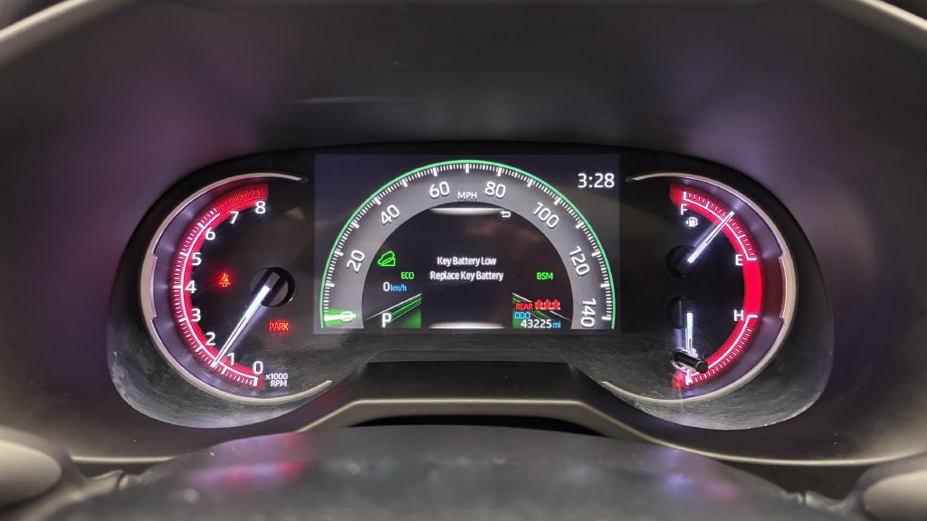 Used 2019 Toyota RAV4 Limited w/ Advanced Technology Package AWD/4WD image 22