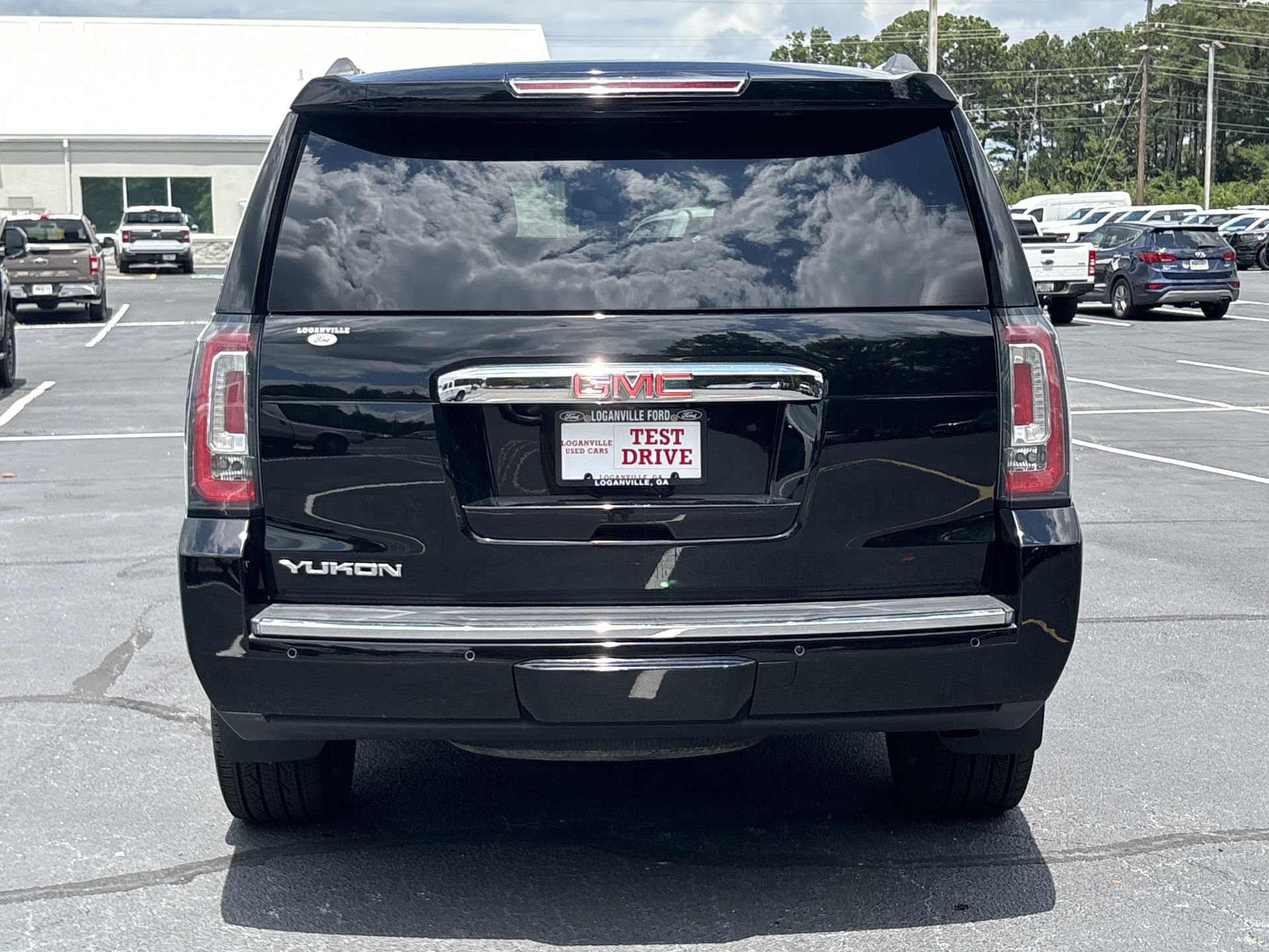Used 2020 GMC Yukon Denali AWD/4WD image 22