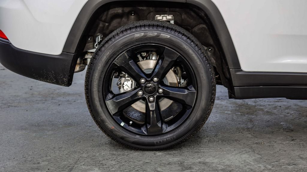 New 2026 Jeep Grand Cherokee Limited AWD/4WD image 12