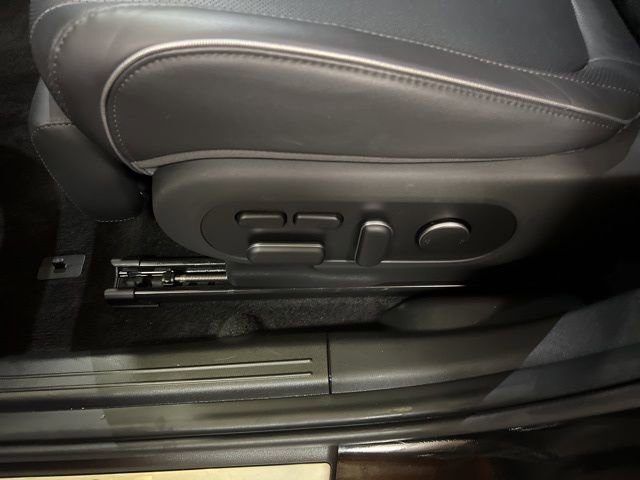 Used 2024 Hyundai Ioniq 5 Limited image 46