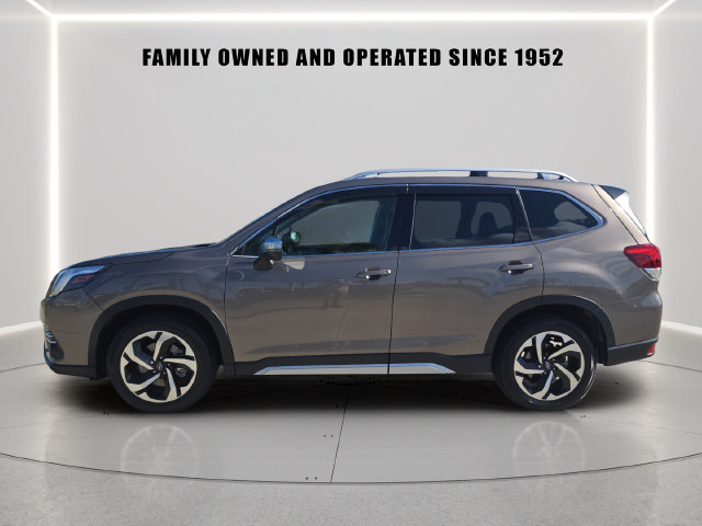 Certified 2024 Subaru Forester Touring AWD/4WD image 5