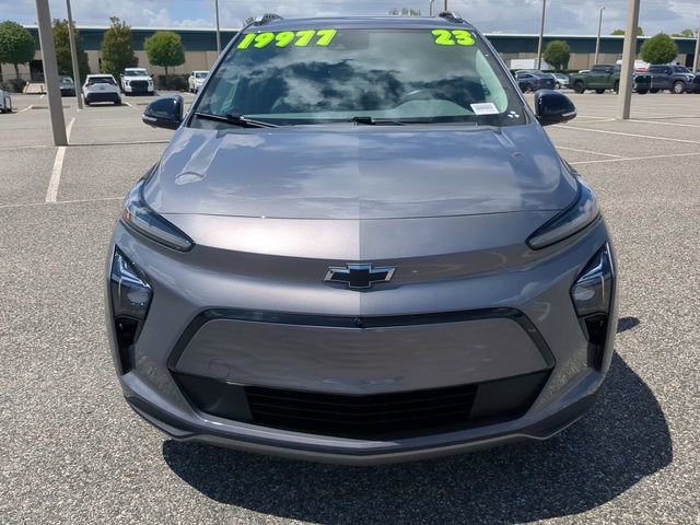 Used 2023 Chevrolet Bolt EUV Premier w/ Sun & Sound Package image 9