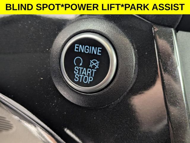 Used 2017 Ford Escape Titanium FWD image 21