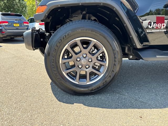 Used 2022 Jeep Gladiator Overland w/ Popular Equipment Package AWD/4WD image 30