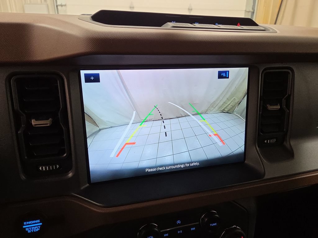 Used 2024 Ford Bronco Outer Banks AWD/4WD image 25