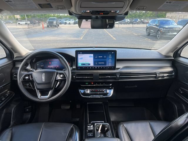 Certified 2023 Lincoln Corsair AWD w/ Equipment Group 101A image 15