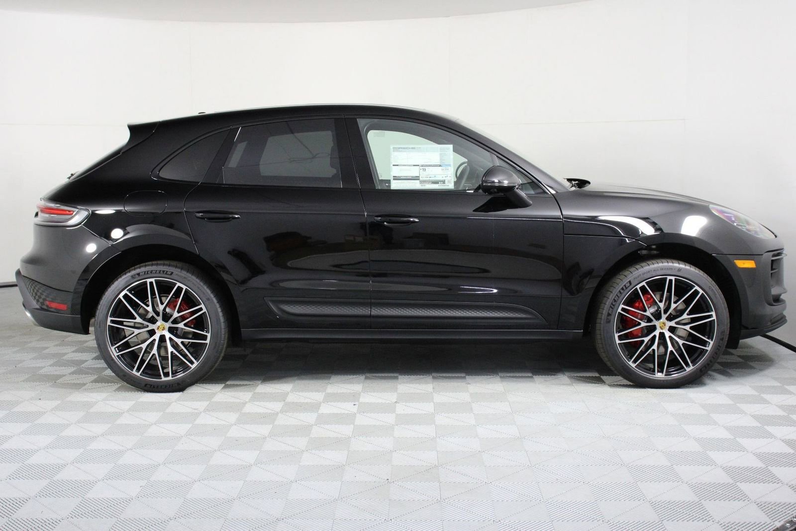New 2026 Porsche Macan S AWD/4WD image 8