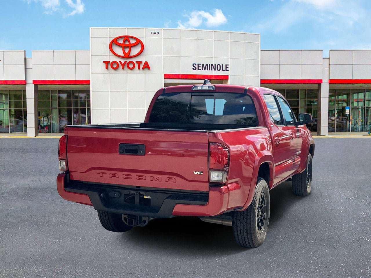 Used 2022 Toyota Tacoma SR5 w/ Technology Package RWD image 3