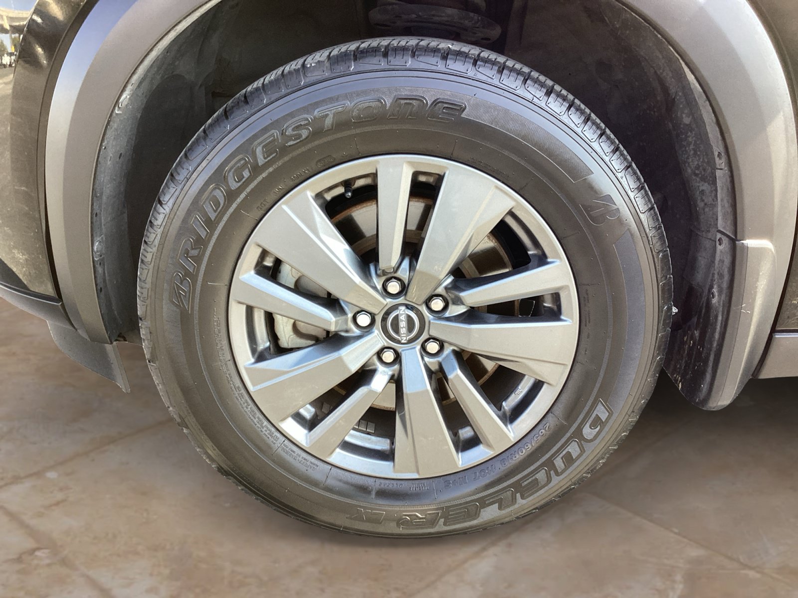 Used 2024 Nissan Pathfinder SV FWD image 33