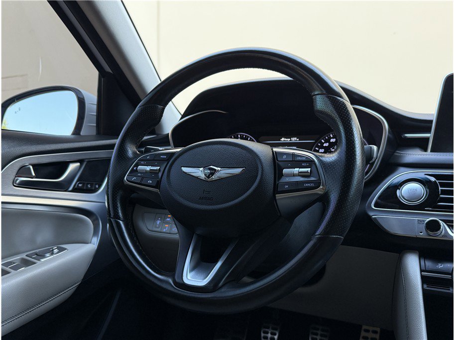 Used 2019 Genesis G70 2.0T Sport RWD image 9
