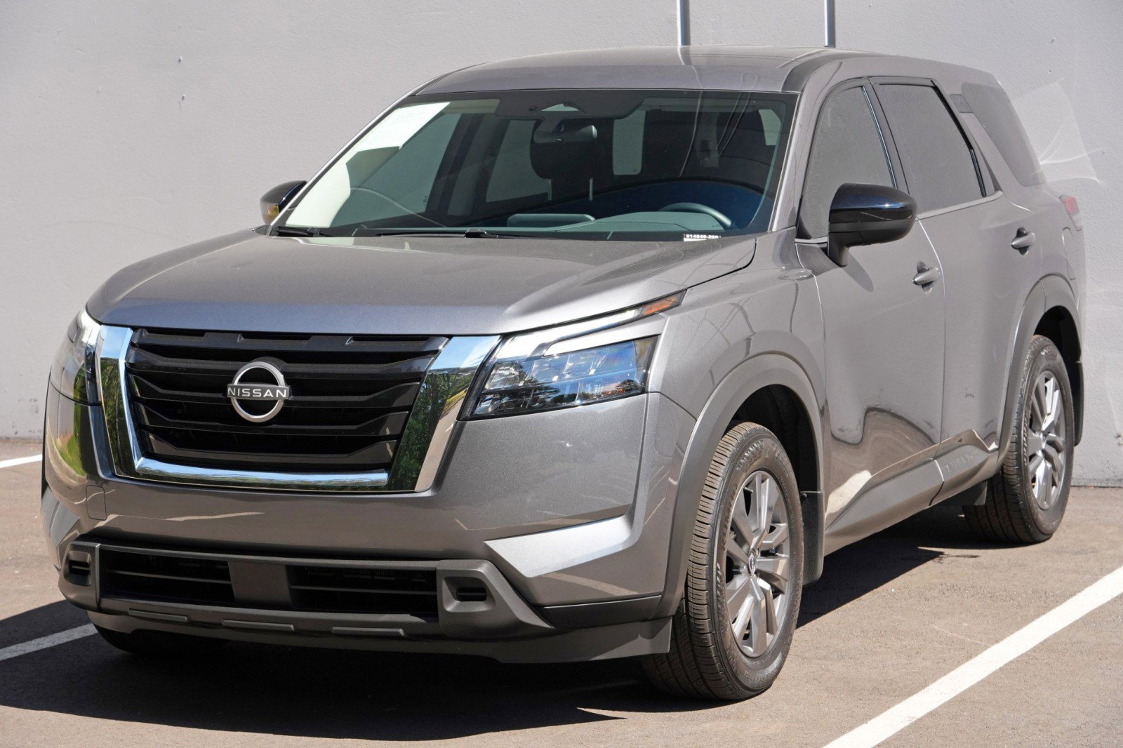 Used 2025 Nissan Pathfinder S FWD image 43