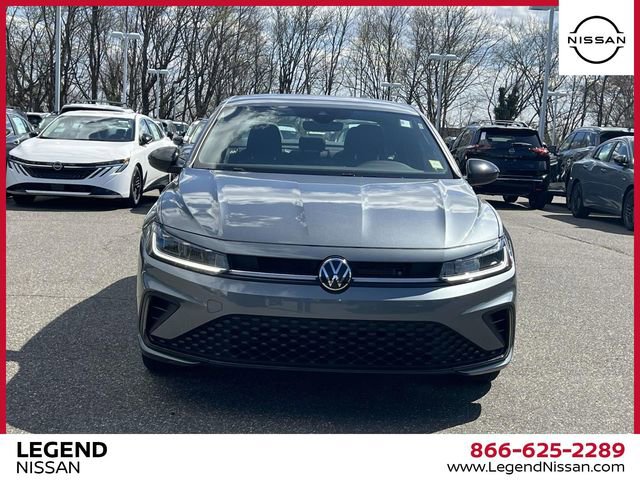 Used 2025 Volkswagen Jetta Sport video 2