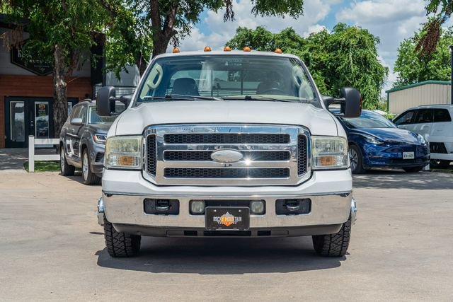 Used 2005 Ford F350 Lariat RWD image 9