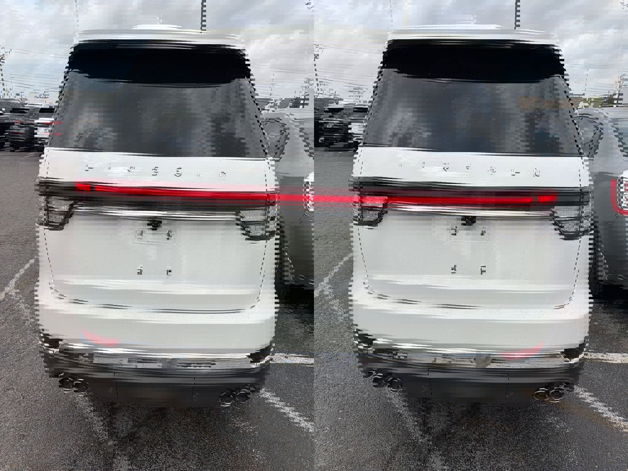 Used 2023 Lincoln Aviator Reserve w/ Equipment Group 201A image 9