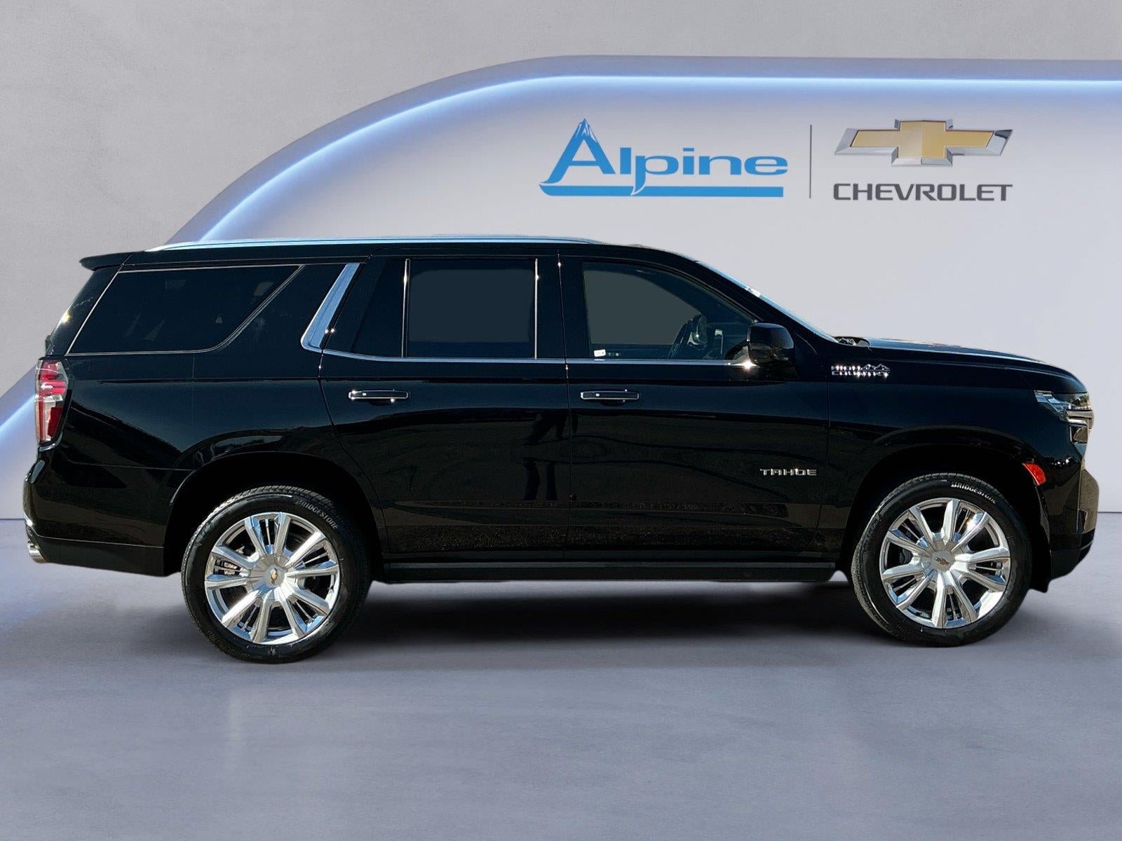 Used 2021 Chevrolet Tahoe High Country AWD/4WD image 6