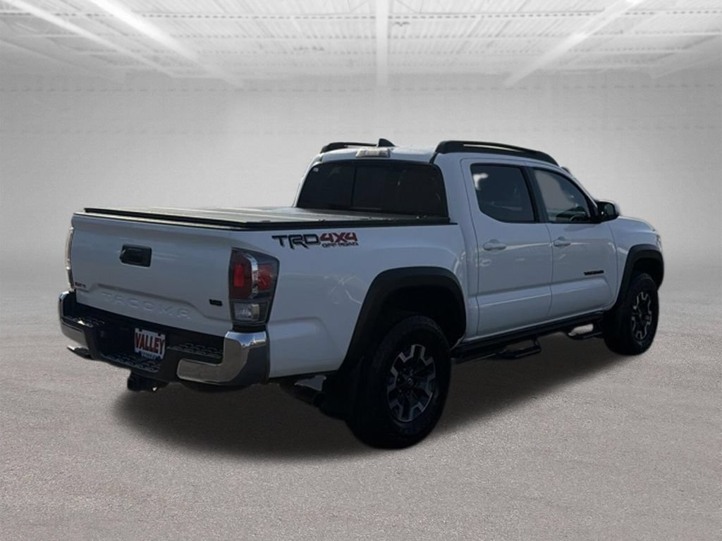 Used 2023 Toyota Tacoma TRD Off-Road AWD/4WD image 13