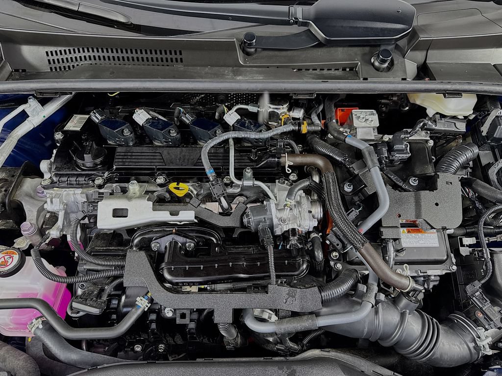 Used 2025 Toyota Prius LE FWD image 36