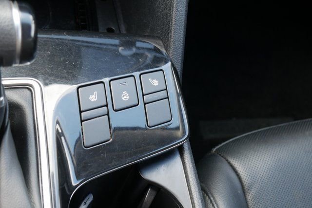 Used 2023 Kia Sportage EX image 5