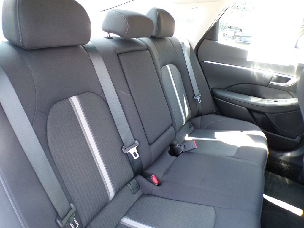 Used 2026 Hyundai Sonata SEL AWD/4WD image 18