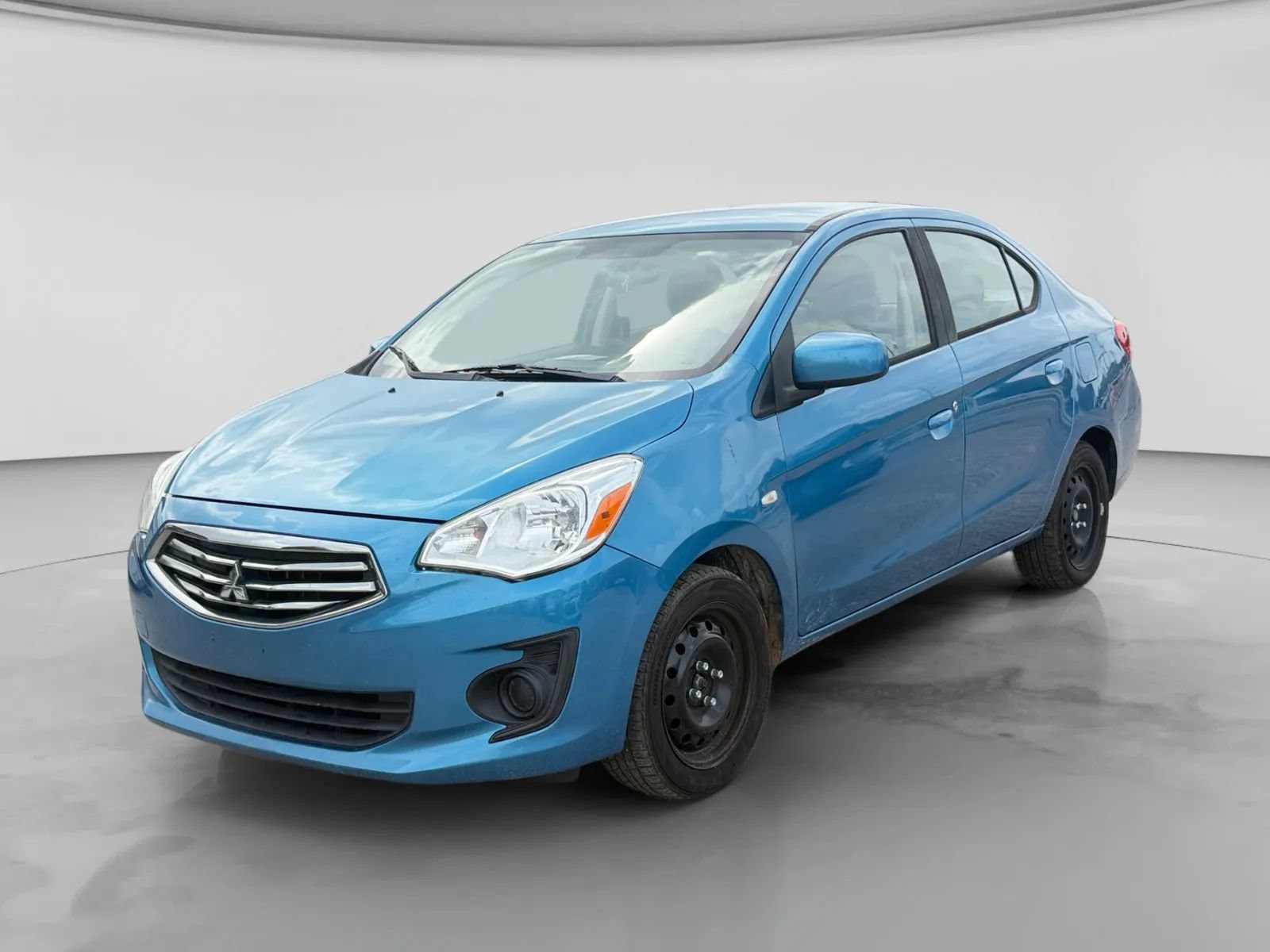 Used 2018 Mitsubishi Mirage G4 ES FWD image 1