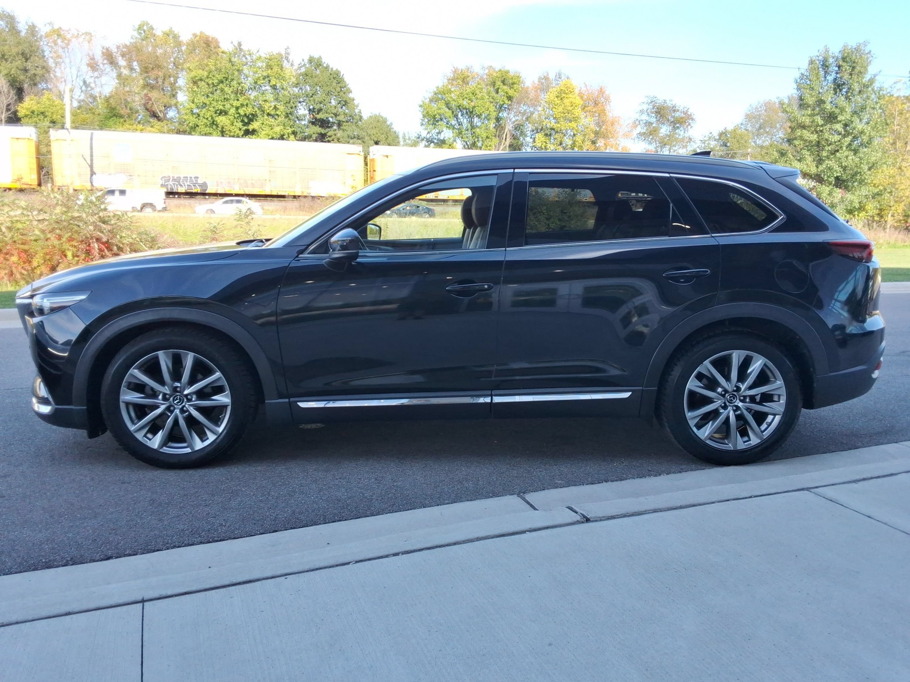 Used 2019 MAZDA CX-9 Signature AWD/4WD image 9