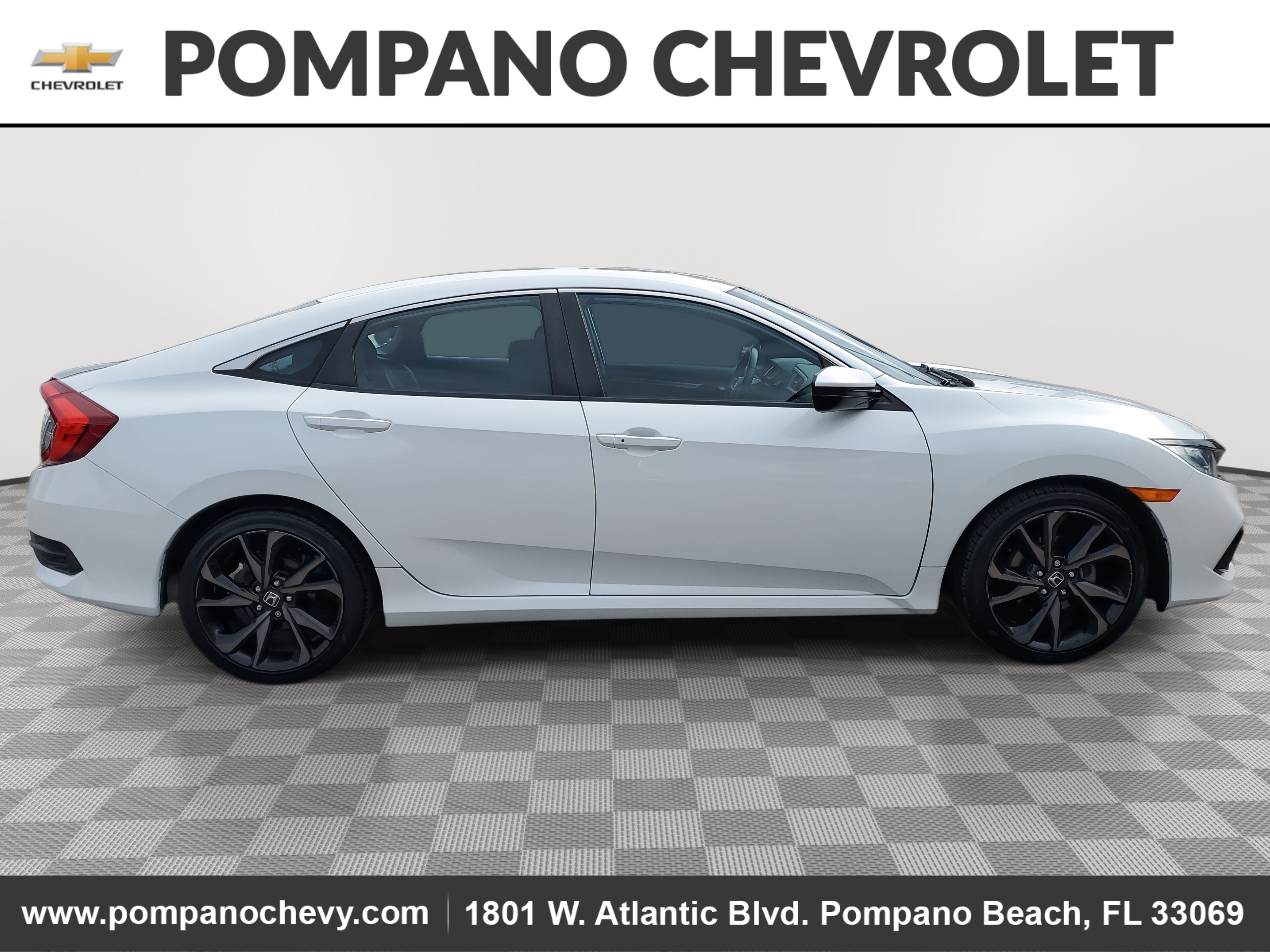 Used 2019 Honda Civic Sport image 2