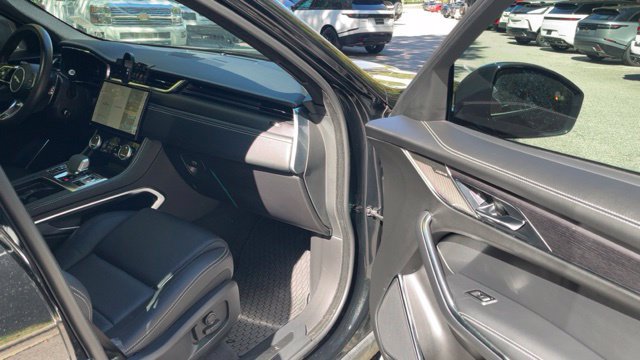 Certified 2024 Jaguar F-PACE R-Dynamic S AWD/4WD image 10